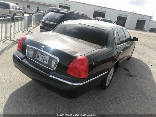 Photo 3 VIN: 2LNBL8EV7BX766147 - LINCOLN TOWN CAR 