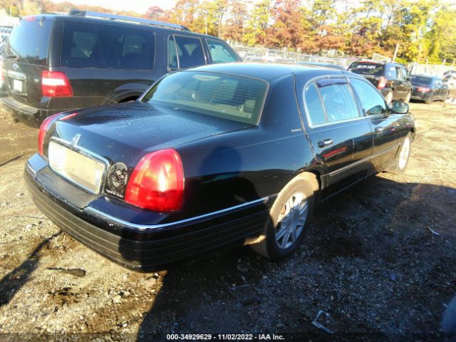 Photo 3 VIN: 2LNBL8EV8BX754704 - LINCOLN TOWN CAR 