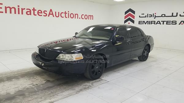 Photo 4 VIN: 2LNBL8EWXBX763610 - LINCOLN TOWN 