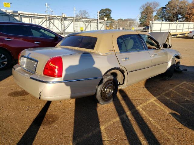 Photo 2 VIN: 2LNBL8FVXBX753620 - LINCOLN TOWN CAR S 