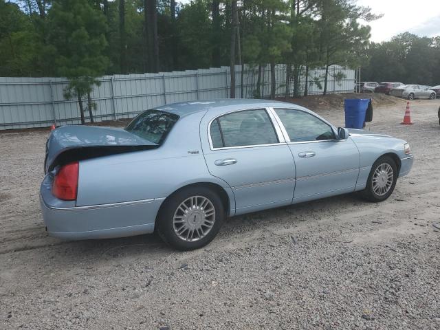 Photo 2 VIN: 2LNHM82V08X635162 - LINCOLN TOWN CAR S 