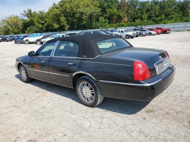 Photo 1 VIN: 2LNHM82V08X663575 - LINCOLN TOWN CAR S 