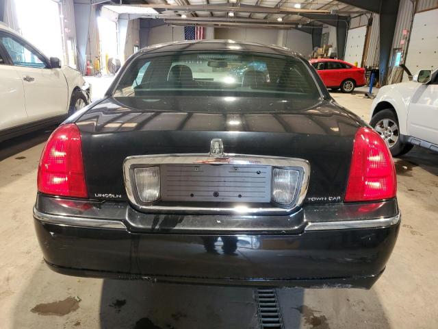 Photo 5 VIN: 2LNHM82V19X610823 - LINCOLN TOWNCAR 