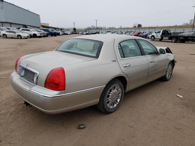 Photo 2 VIN: 2LNHM82V29X623984 - LINCOLN TOWNCAR 