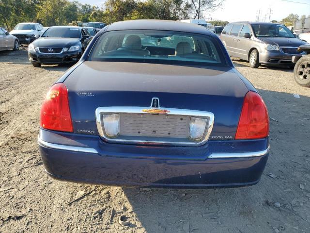 Photo 5 VIN: 2LNHM82V29X628733 - LINCOLN TOWN CAR S 