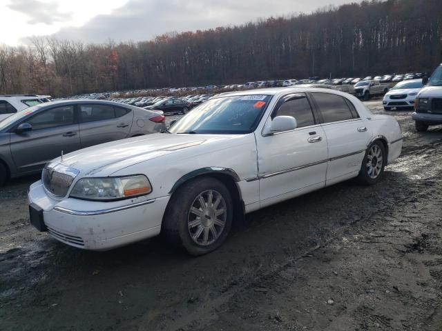 Photo 0 VIN: 2LNHM82V48X643118 - LINCOLN TOWNCAR 