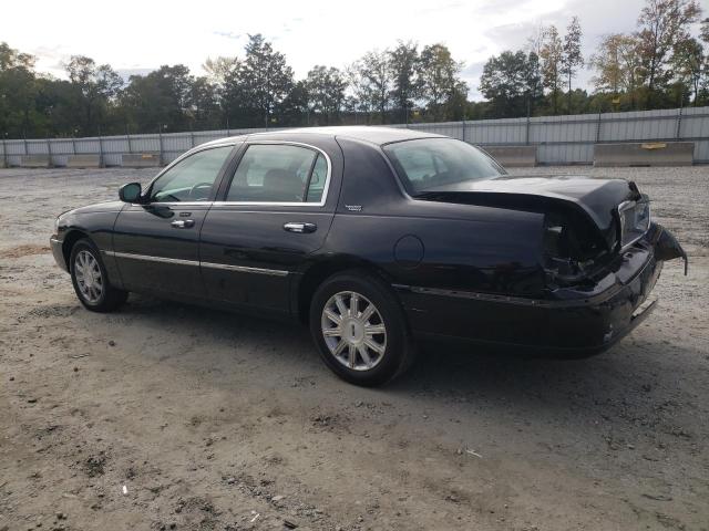 Photo 1 VIN: 2LNHM82V48X655978 - LINCOLN TOWN CAR S 