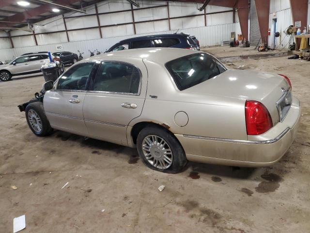 Photo 1 VIN: 2LNHM82V49X635487 - LINCOLN TOWN CAR S 