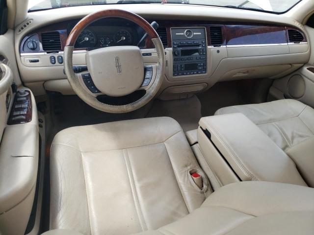 Photo 7 VIN: 2LNHM82V59X625924 - LINCOLN TOWNCAR 