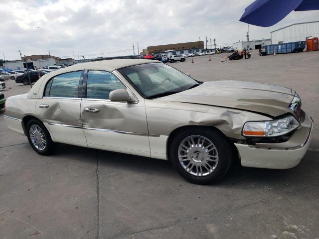 Photo 3 VIN: 2LNHM82V59X635787 - LINCOLN TOWN CAR S 