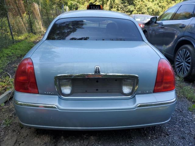 Photo 5 VIN: 2LNHM82V99X635694 - LINCOLN TOWN CAR S 