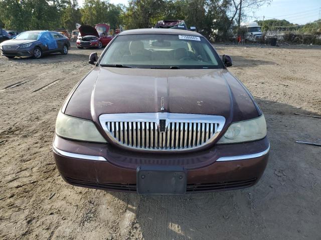 Photo 4 VIN: 2LNHM82W18X655672 - LINCOLN TOWN CAR S 