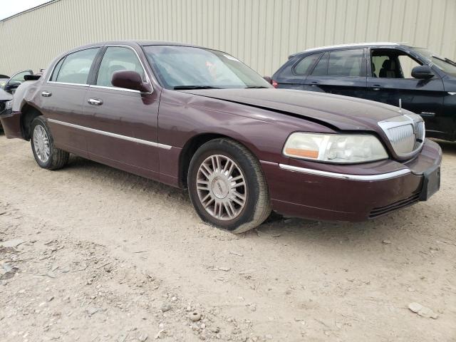 Photo 3 VIN: 2LNHM82W38X652997 - LINCOLN TOWN CAR S 