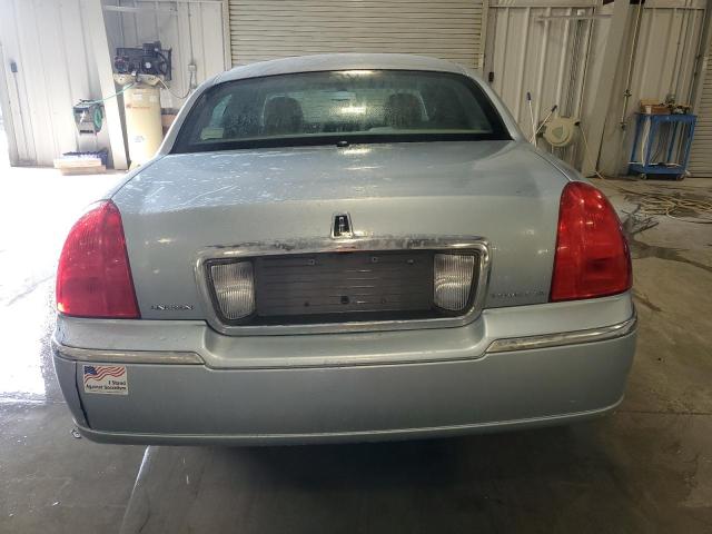 Photo 5 VIN: 2LNHM82W78X658513 - LINCOLN TOWN CAR S 