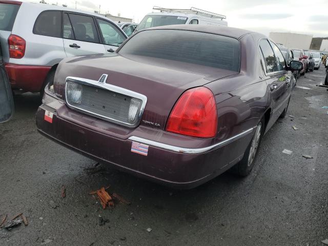 Photo 2 VIN: 2LNHM82W98X652907 - LINCOLN TOWNCAR 