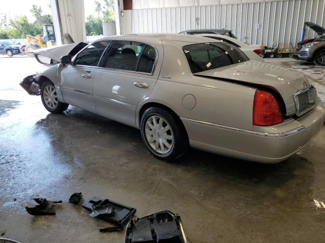 Photo 1 VIN: 2LNHM85V09X609805 - LINCOLN TOWNCAR 