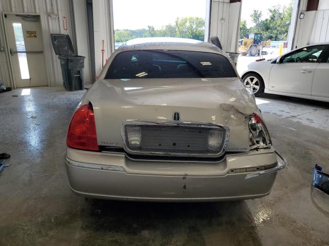 Photo 5 VIN: 2LNHM85V09X609805 - LINCOLN TOWNCAR 