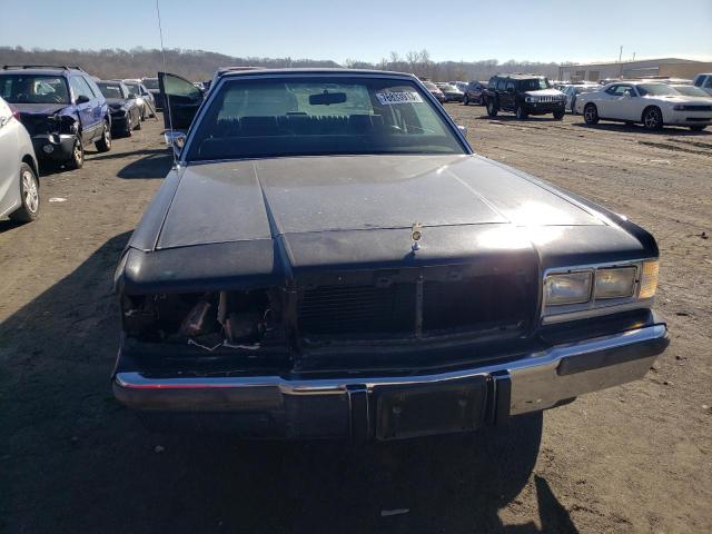 Photo 4 VIN: 2MEBM74F0KX713827 - MERCURY GRMARQUIS 