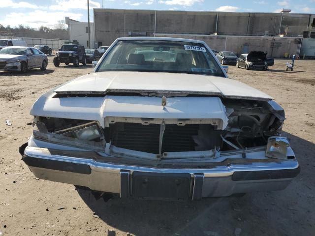 Photo 4 VIN: 2MEBM75F0JX642898 - MERCURY GRMARQUIS 