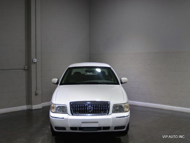 Photo 8 VIN: 2MEBM7FV0AX627730 - MERCURY GRAND MARQUIS 