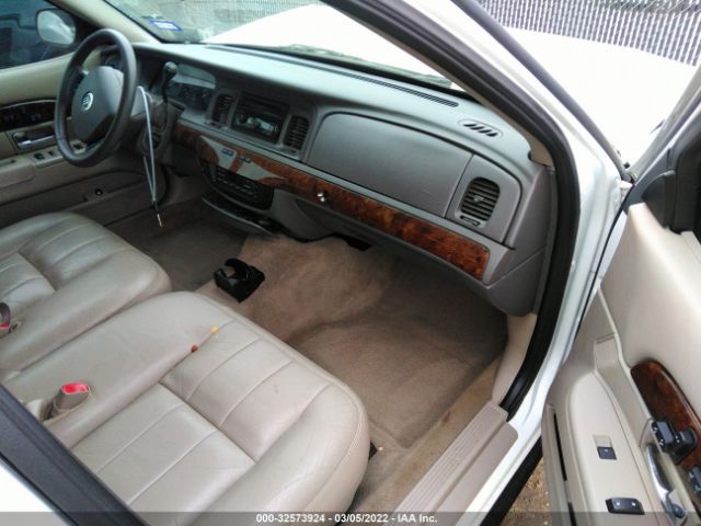 Photo 4 VIN: 2MEBM7FV0BX602439 - MERCURY GRAND MARQUIS 