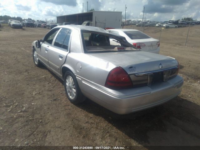 Photo 2 VIN: 2MEBM7FV0BX608063 - MERCURY GRAND MARQUIS 