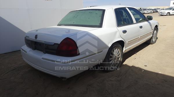 Photo 8 VIN: 2MEBM7FV3BX606470 - MERCURY GRAND MARQUIS 