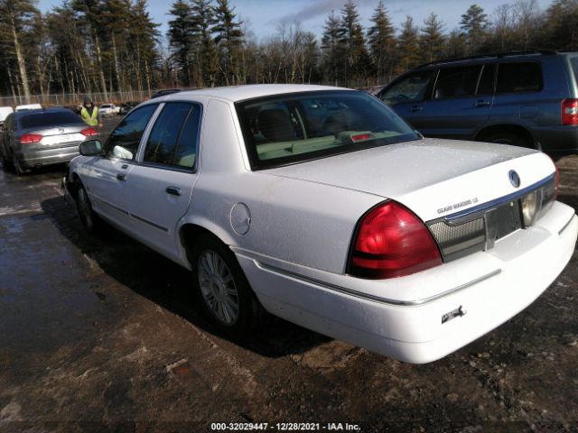 Photo 2 VIN: 2MEBM7FV3BX606761 - MERCURY GRAND MARQUIS 