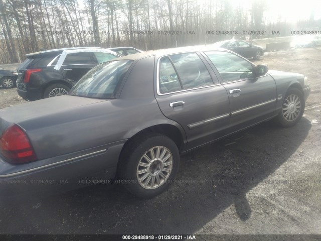 Photo 3 VIN: 2MEBM7FV3BX607117 - MERCURY GRAND MARQUIS 