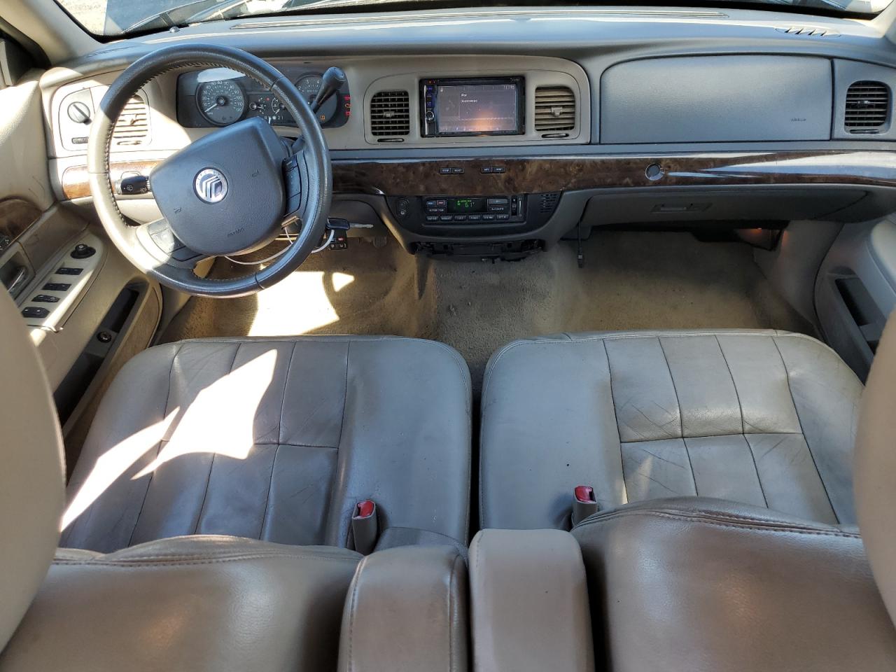 Photo 7 VIN: 2MEBM7FV3BX610518 - MERCURY GRAND MARQUIS 