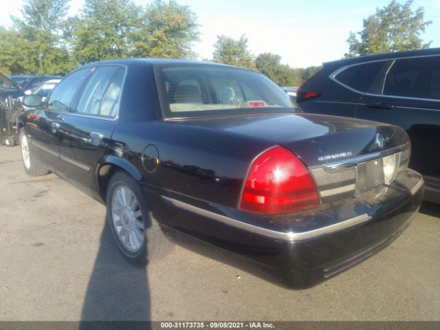 Photo 2 VIN: 2MEBM7FV5BX601187 - MERCURY GRAND MARQUIS 