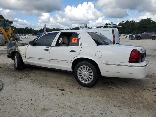 Photo 1 VIN: 2MEBM7FV7BX606875 - MERCURY GRMARQUIS 