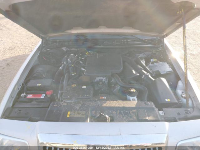 Photo 9 VIN: 2MEBM7FV8AX600579 - MERCURY GRAND MARQUIS 