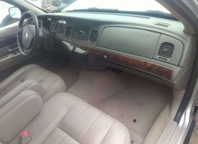 Photo 4 VIN: 2MEBM7FV8AX601702 - MERCURY GRAND MARQUIS 