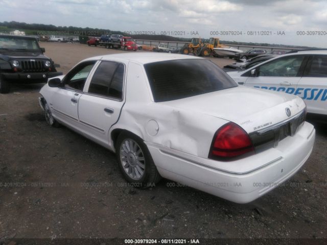 Photo 2 VIN: 2MEBM7FV8BX603757 - MERCURY GRAND MARQUIS 