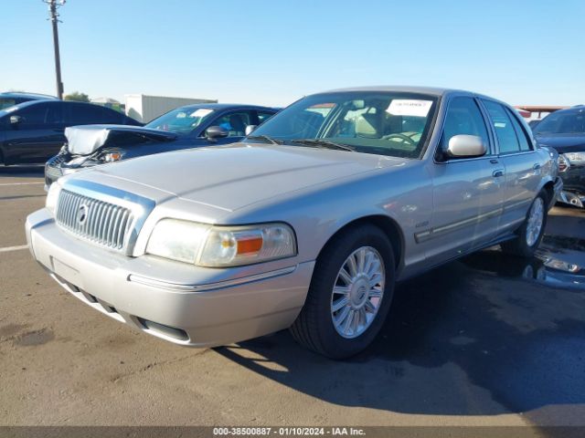 Photo 1 VIN: 2MEBM7FVXAX612930 - MERCURY GRAND MARQUIS 