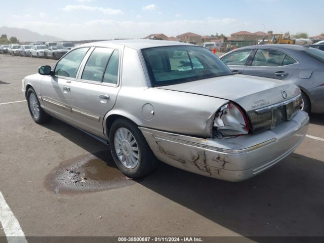 Photo 2 VIN: 2MEBM7FVXAX612930 - MERCURY GRAND MARQUIS 