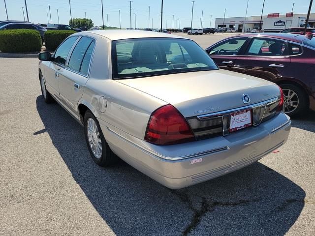 Photo 1 VIN: 2MEBM7FVXAX614063 - MERCURY GRAND MARQUIS 