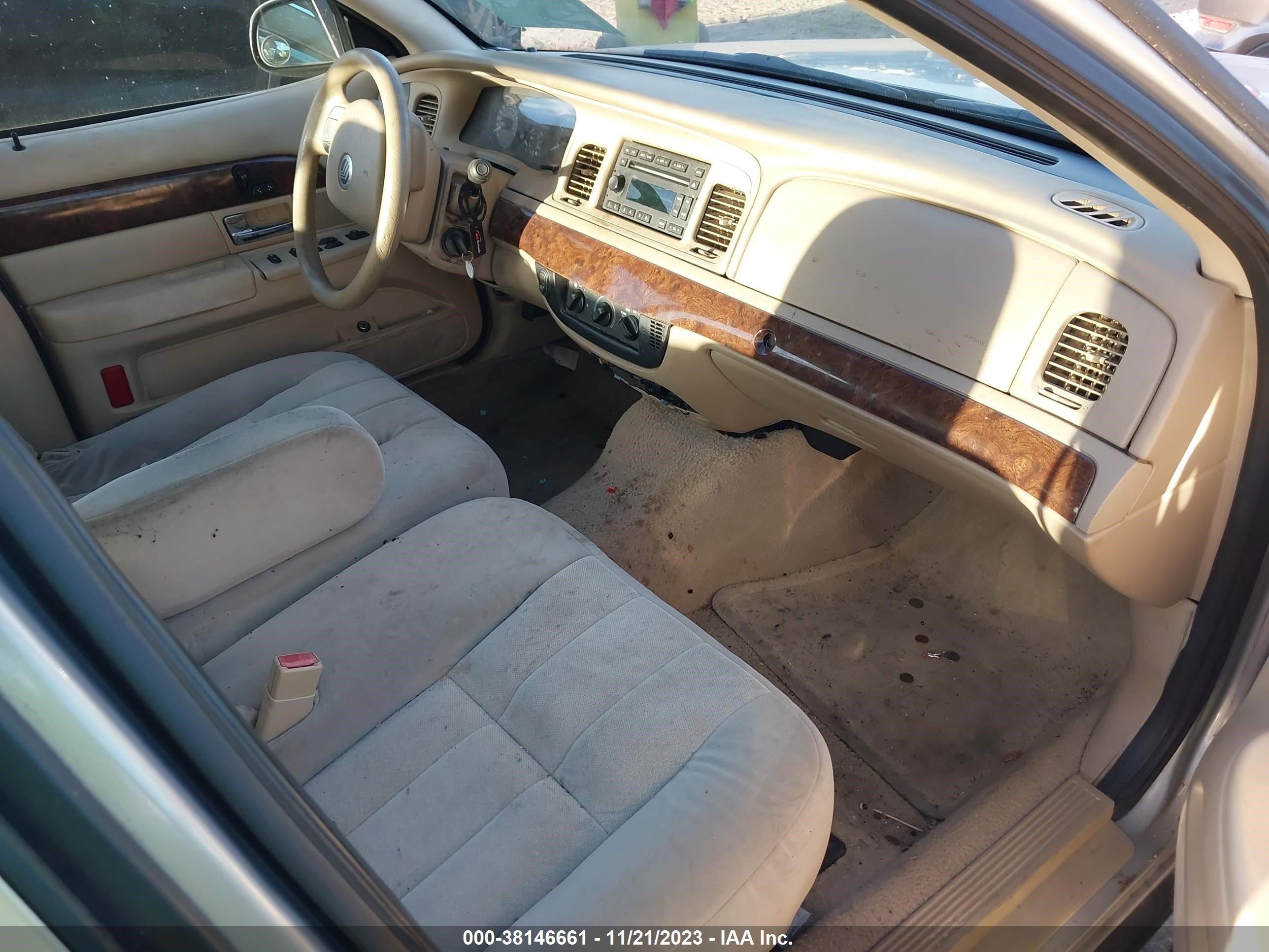 Photo 4 VIN: 2MEFM74V16X632527 - MERCURY GRAND MARQUIS 