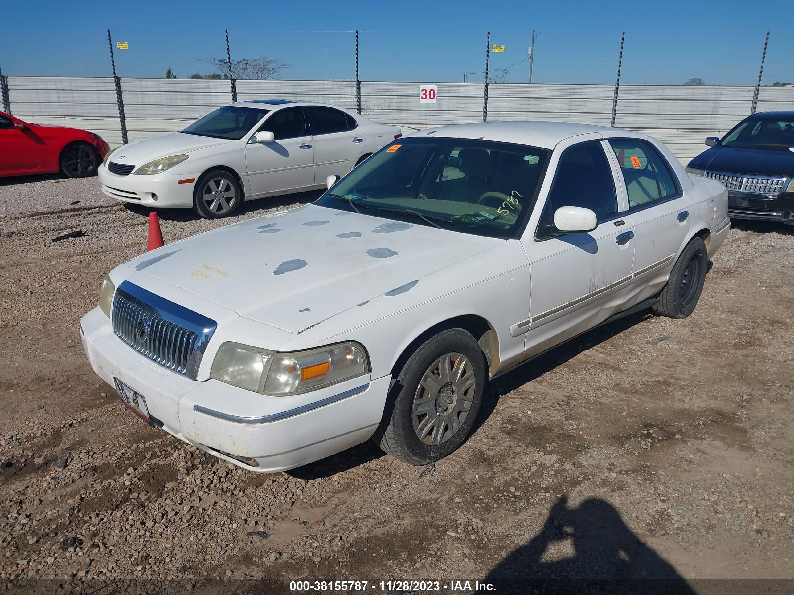 Photo 1 VIN: 2MEFM74V96X606564 - MERCURY GRAND MARQUIS 