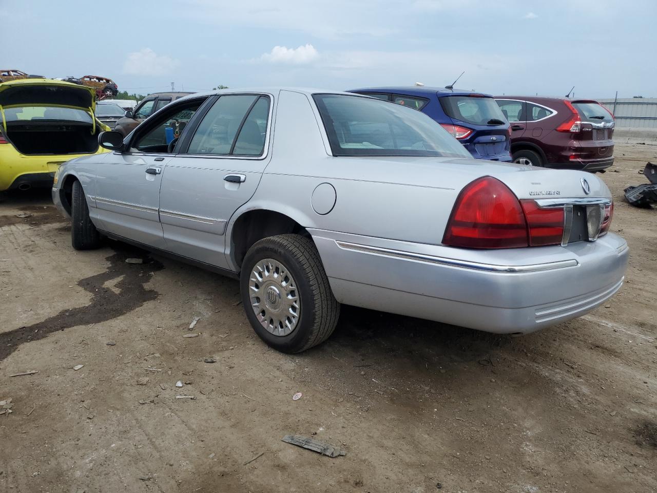 Photo 1 VIN: 2MEFM74W53X652221 - MERCURY GRAND MARQUIS 