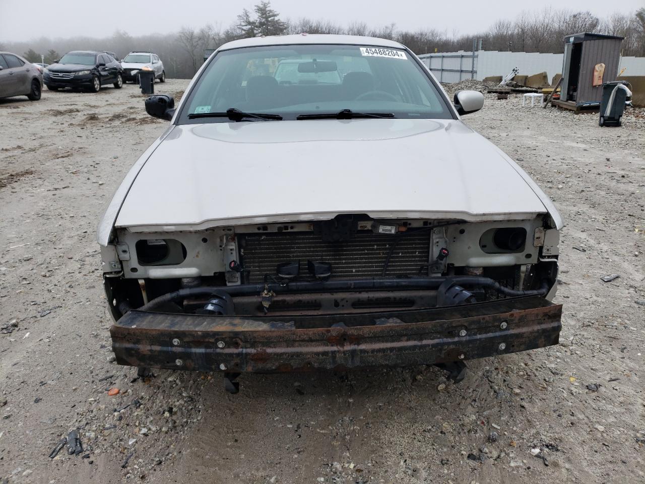 Photo 4 VIN: 2MEFM74W54X689917 - MERCURY GRAND MARQUIS 