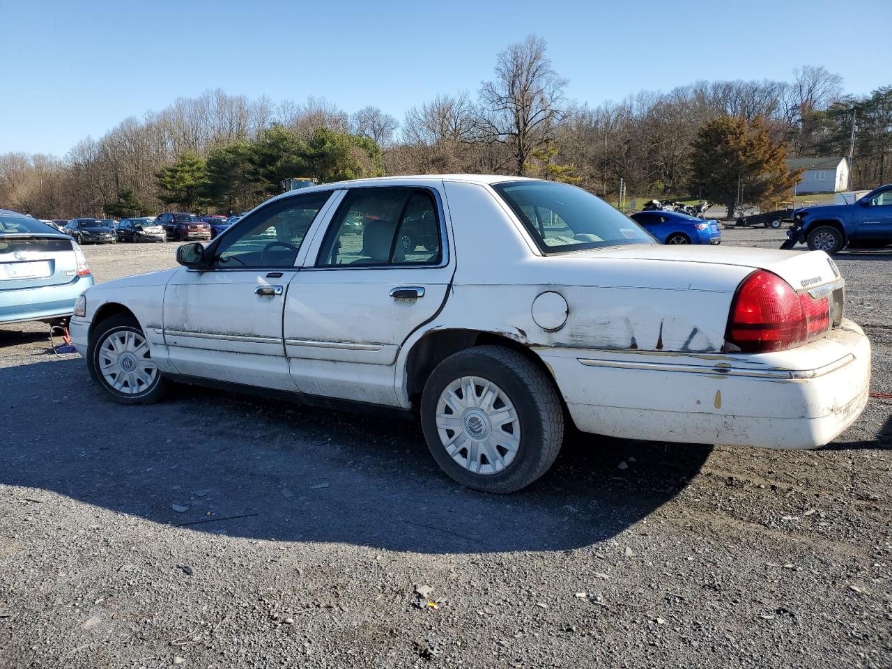 Photo 1 VIN: 2MEFM74W54X690470 - MERCURY GRAND MARQUIS 