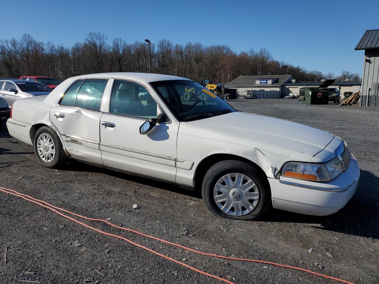 Photo 3 VIN: 2MEFM74W54X690470 - MERCURY GRAND MARQUIS 