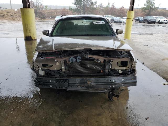 Photo 4 VIN: 2MEFM74W55X605290 - MERCURY GRMARQUIS 