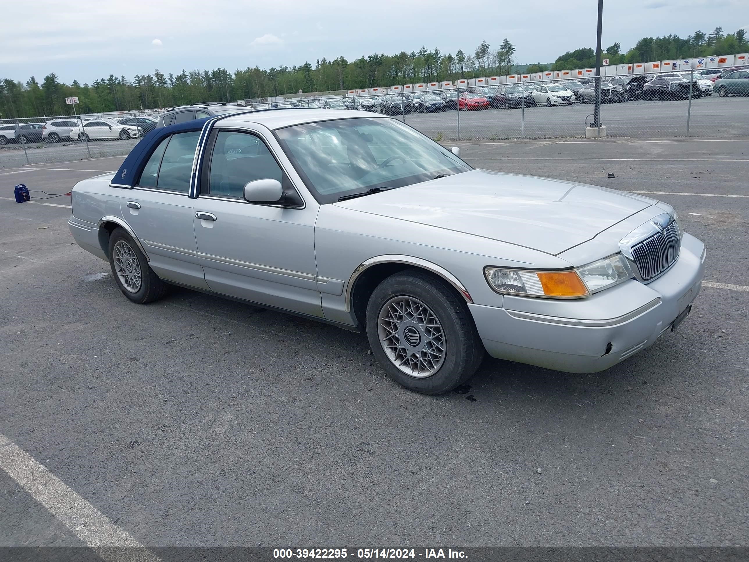 Photo 0 VIN: 2MEFM74W5XX614980 - MERCURY GRAND MARQUIS 