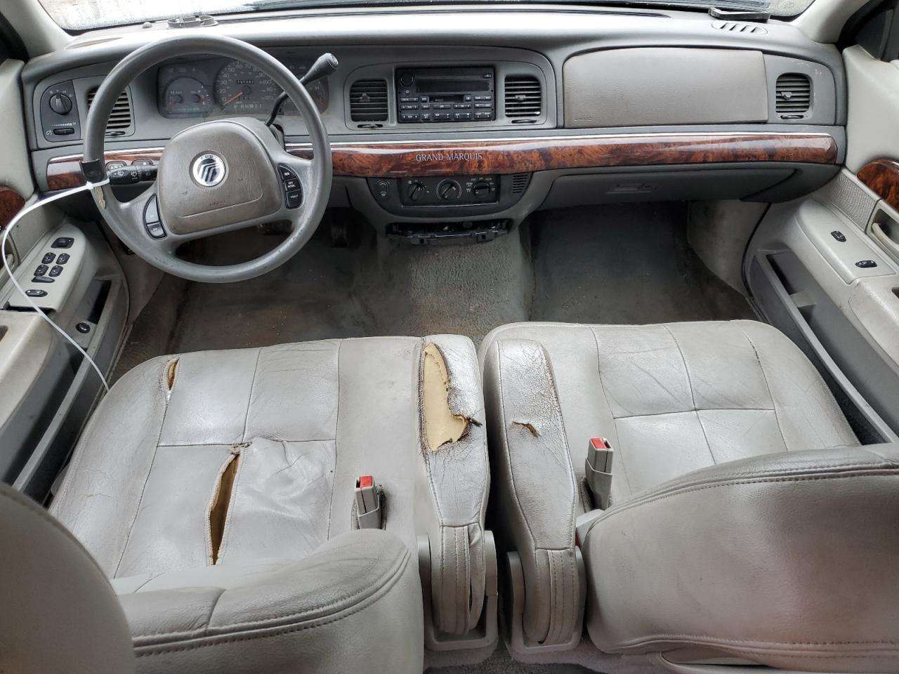 Photo 7 VIN: 2MEFM74W74X679700 - MERCURY GRAND MARQUIS 