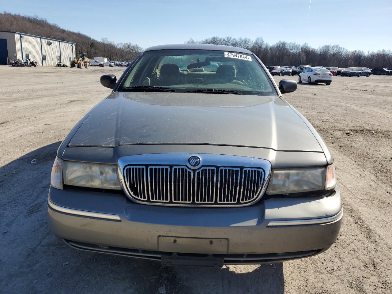 Photo 4 VIN: 2MEFM74W84X618243 - MERCURY GRAND MARQUIS 