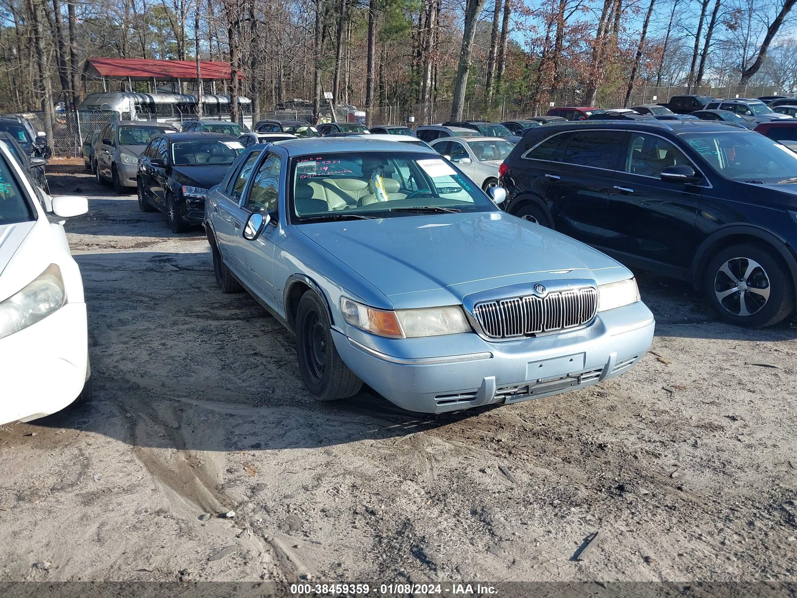 Photo 0 VIN: 2MEFM74W9XX669495 - MERCURY GRAND MARQUIS 