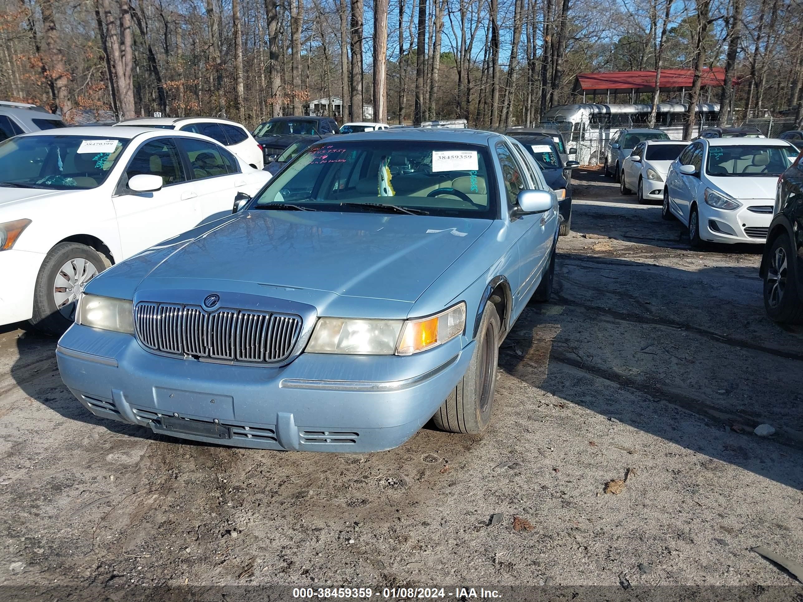 Photo 1 VIN: 2MEFM74W9XX669495 - MERCURY GRAND MARQUIS 